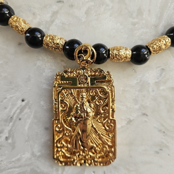 24kt GP Beaded Necklace with Gold Plated Pendant - Picture 4 of 7